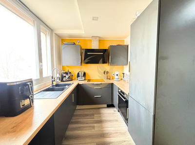 Appartement - 72 m² - 4 pièces