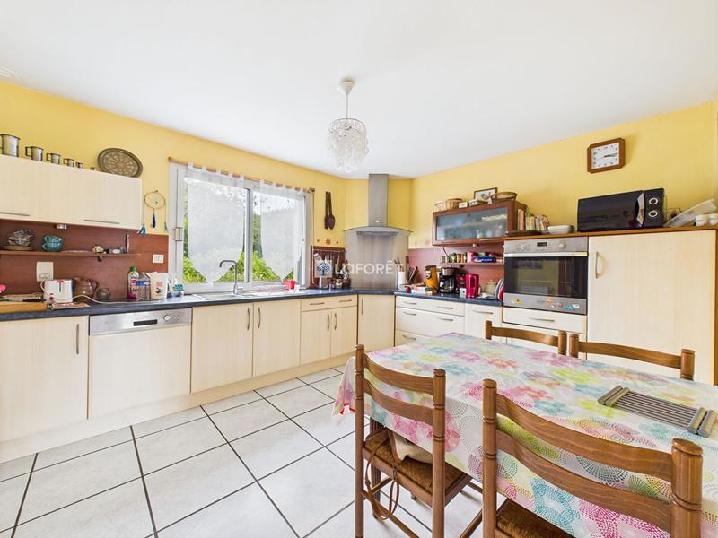 Maison - 145 m² - 6 pièces