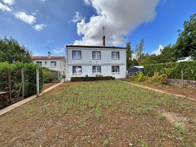 Maison - 105 m² - 6 pièces