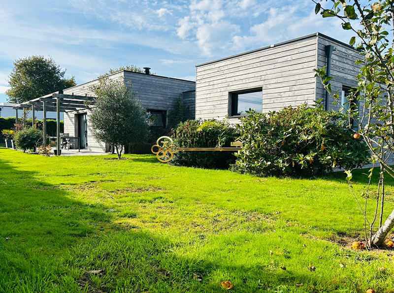 Maison - 139 m² - 6 pièces