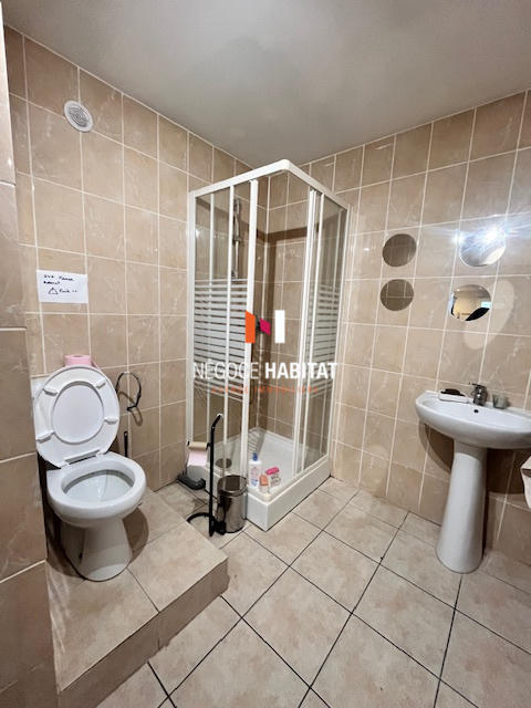 Local commercial - 285 m²