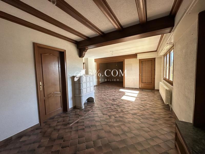 Maison - 200 m² - 8 pièces