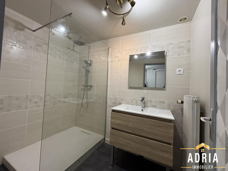 Appartement - 61 m² - 2 pièces