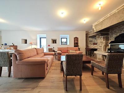 Maison en pierre - 108 m² - 5 pièces