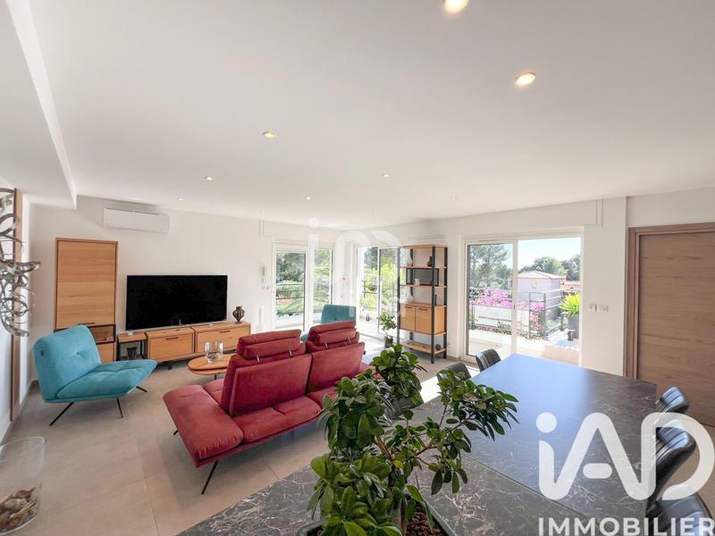 Appartement - 72 m² - 3 pièces