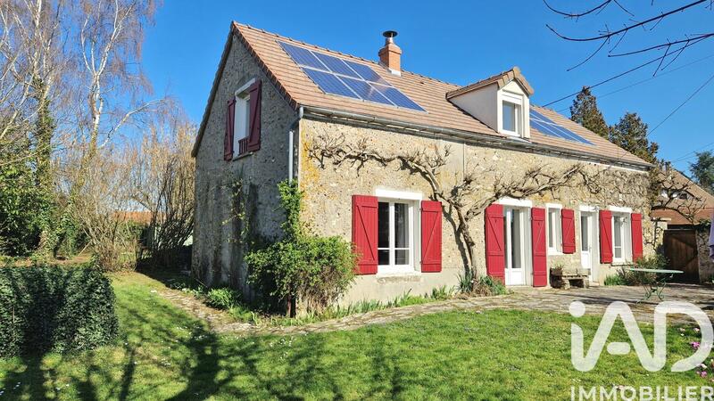 Maison - 157 m² - 8 pièces