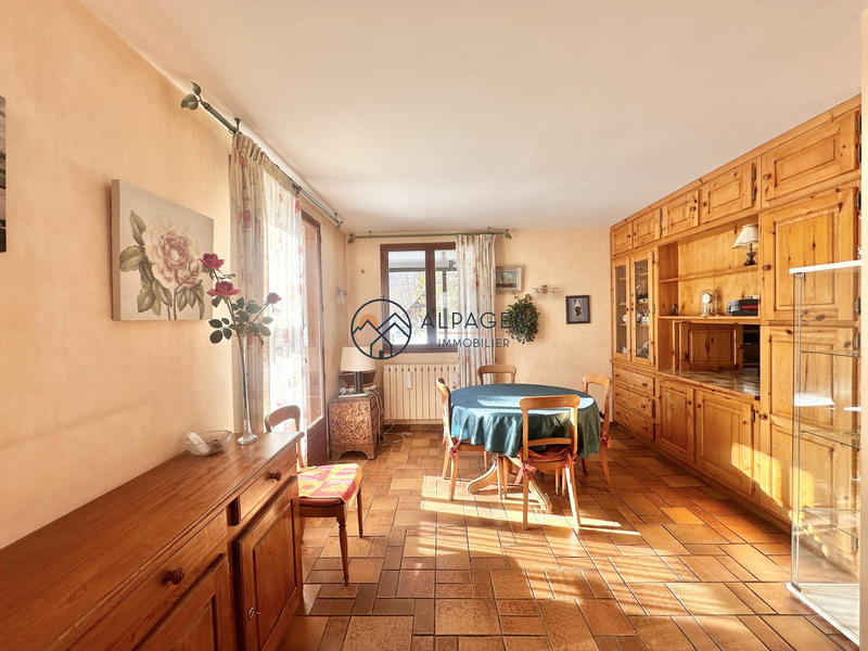 Châlet - 104 m² - 5 pièces