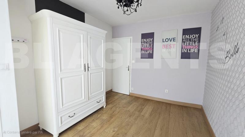 Maison - 183 m² - 10 pièces