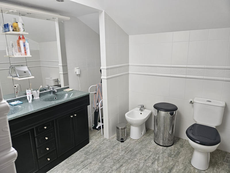 Maison - 350 m² - 13 pièces