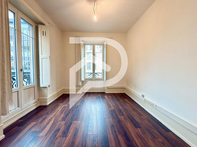 Appartement - 95 m² - 4 pièces