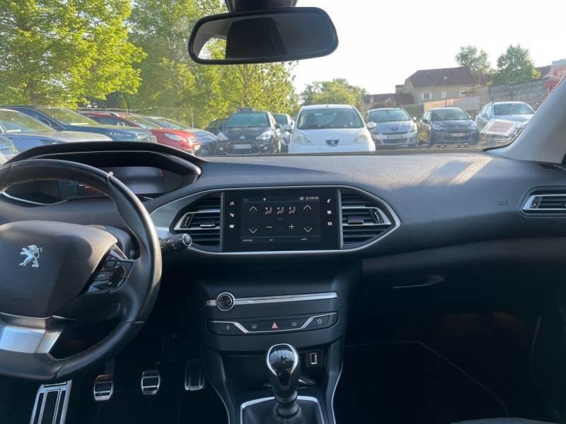 Peugeot 308 PureTech 130ch s&amp;S Bvm6 Road Trip