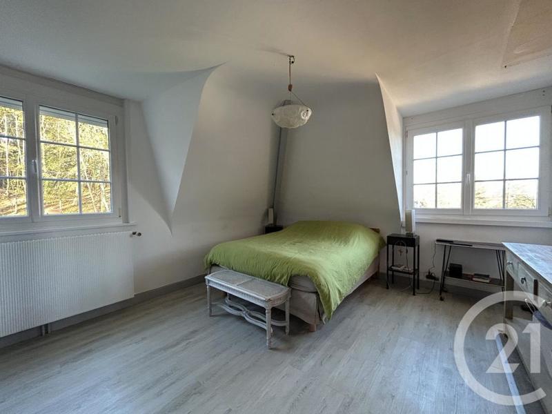 Pavillon - 151 m² - 5 pièces