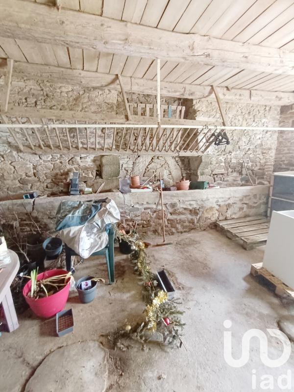 Maison - 111 m² - 8 pièces