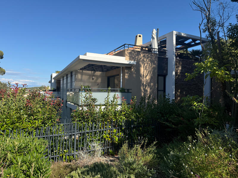 Appartement - 85 m² - 4 pièces