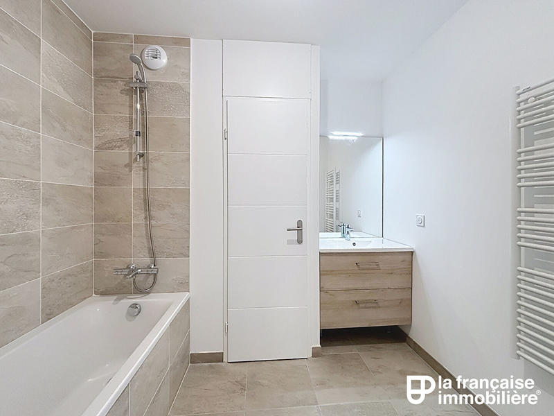Appartement - 61 m² - 3 pièces