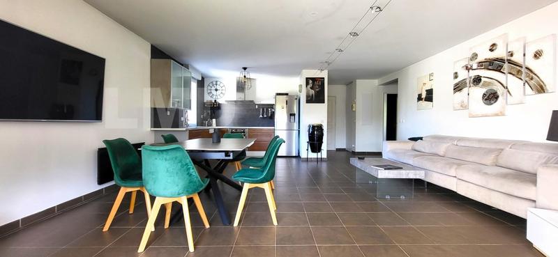 Appartement - 88 m² - 4 pièces