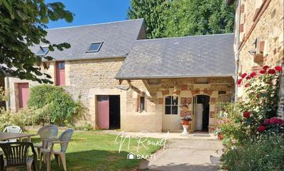 Maison - 180 m² - 7 pièces