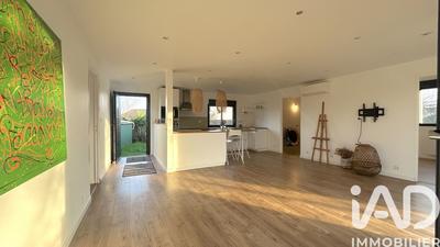 Maison - 95 m² - 4 pièces