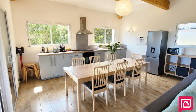 Maison - 100 m² - 4 pièces