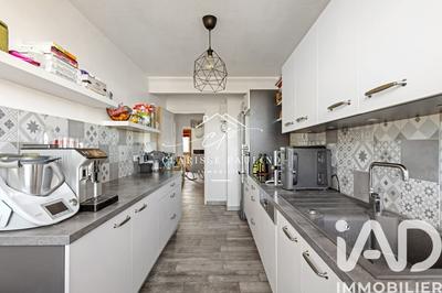 Appartement - 90 m² - 4 pièces