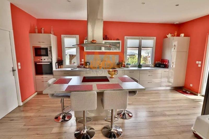 Villa - 146 m² - 5 pièces