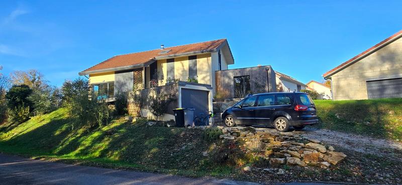 Maison - 150 m² - 8 pièces