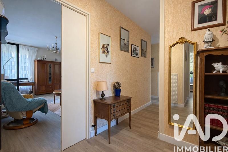 Appartement - 80 m² - 3 pièces