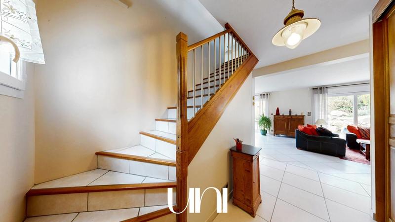 Maison - 135 m² - 5 pièces