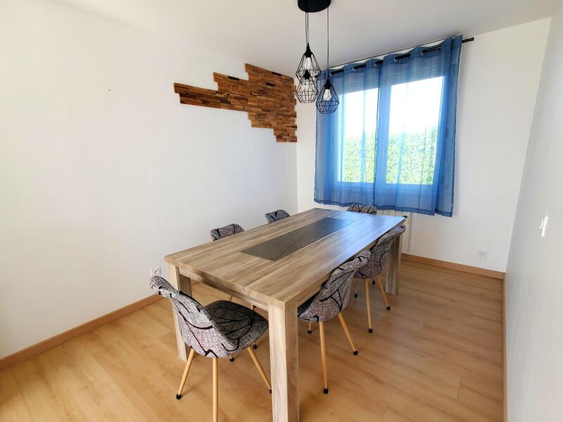 Maison - 88 m² - 5 pièces