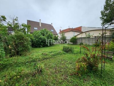 Pavillon - 155 m² - 9 pièces