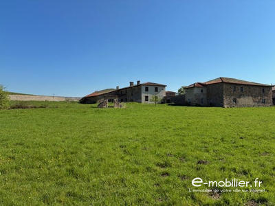 Maison ancienne - 250 m² - 6 pièces