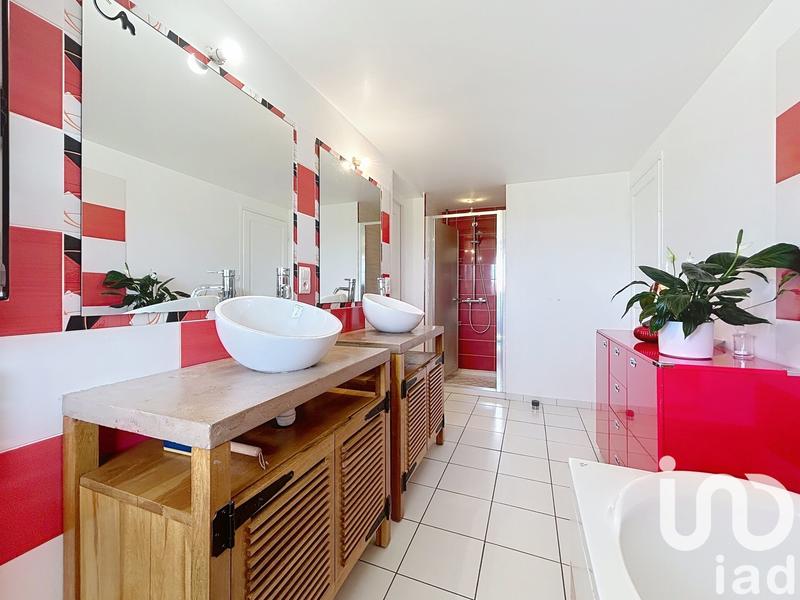 Maison - 155 m² - 5 pièces