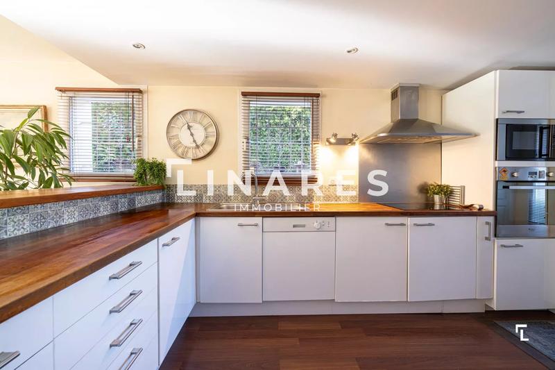 Maison - 142 m² - 4 pièces