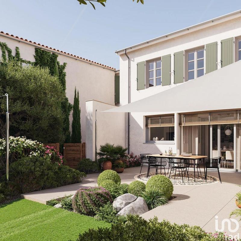 Maison - 397 m² - 7 pièces