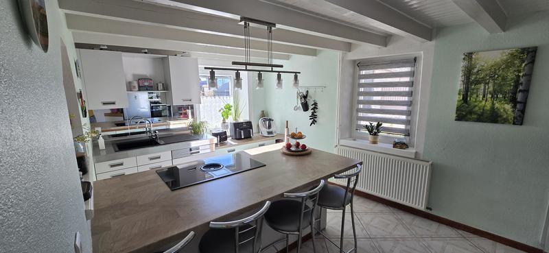 Maison en pierre - 195 m² - 9 pièces