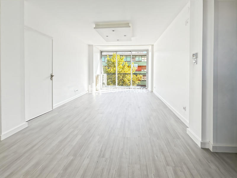 Appartement - 65 m² - 4 pièces