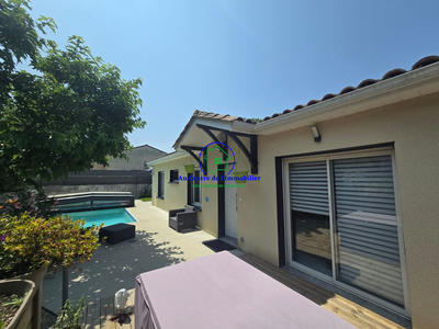 Villa - 120 m² - 6 pièces