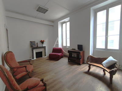 Local commercial - 104 m²