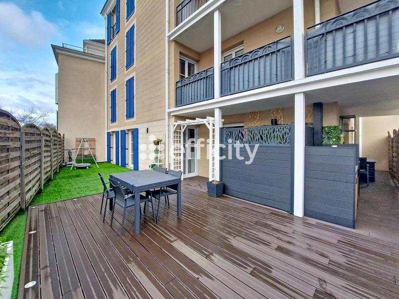 Appartement - 77 m² - 4 pièces