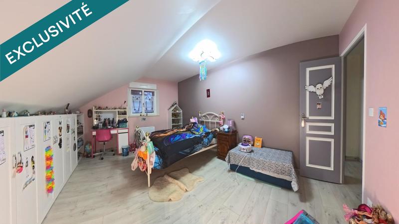 Maison - 171 m² - 6 pièces