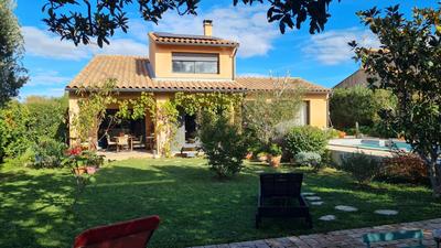 Villa - 160 m² - 5 pièces