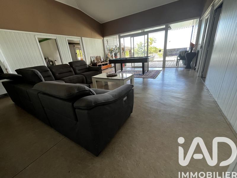 Maison - 406 m² - 15 pièces