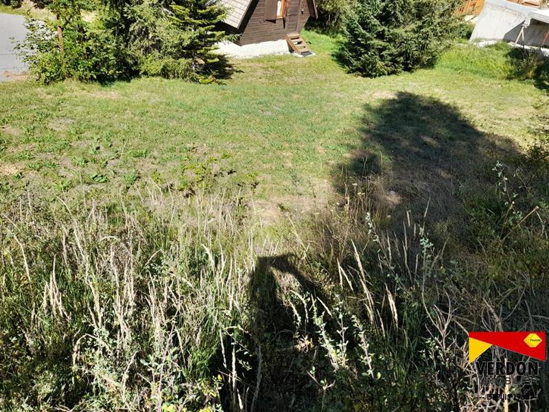 Terrain - 800 m²