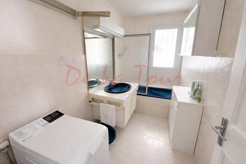 Appartement - 90 m² - 4 pièces