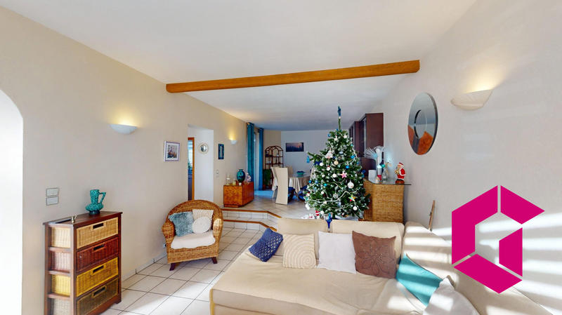 Maison - 134 m² - 7 pièces