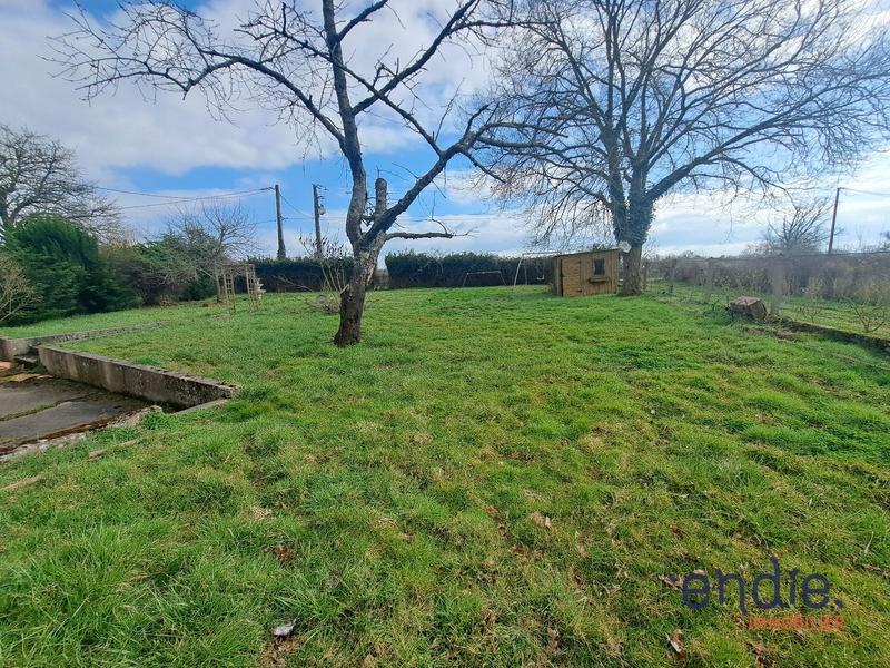 Maison - 213 m² - 9 pièces