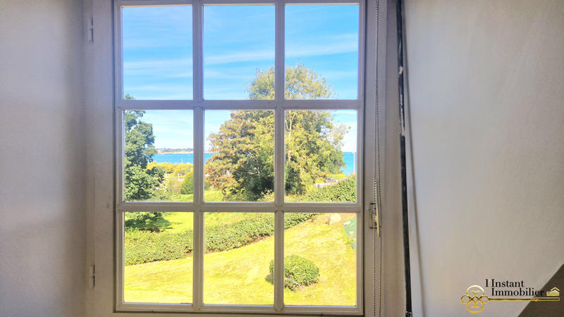 Demeure - 135 m² - 6 pièces