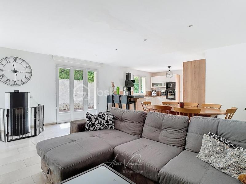 Maison - 150 m² - 6 pièces