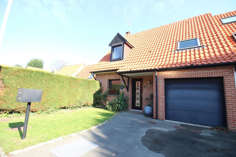 Maison - 100 m² - 4 pièces