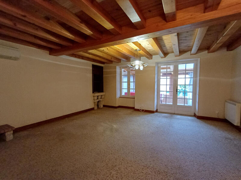 Maison - 93 m² - 5 pièces